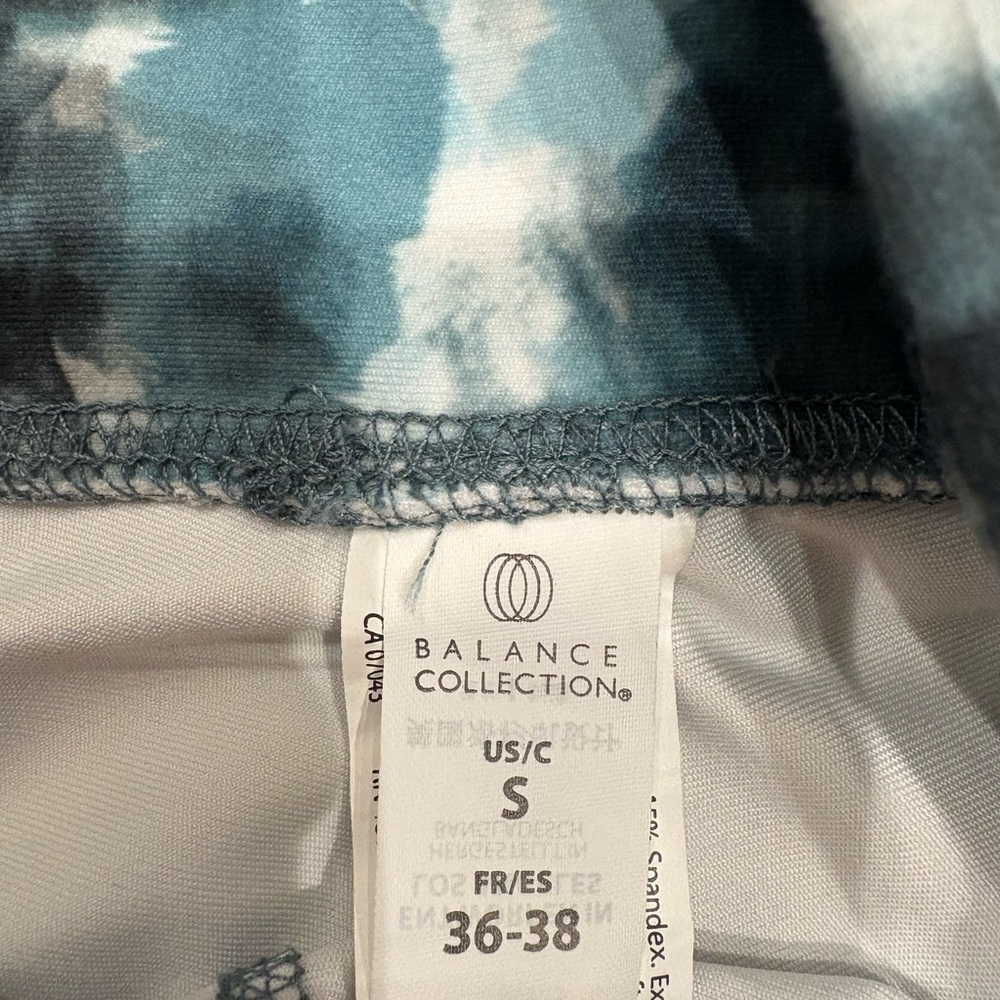 5/$25 Balance Collection Teal & Black Abstract Leggings - Picture 2 of 2